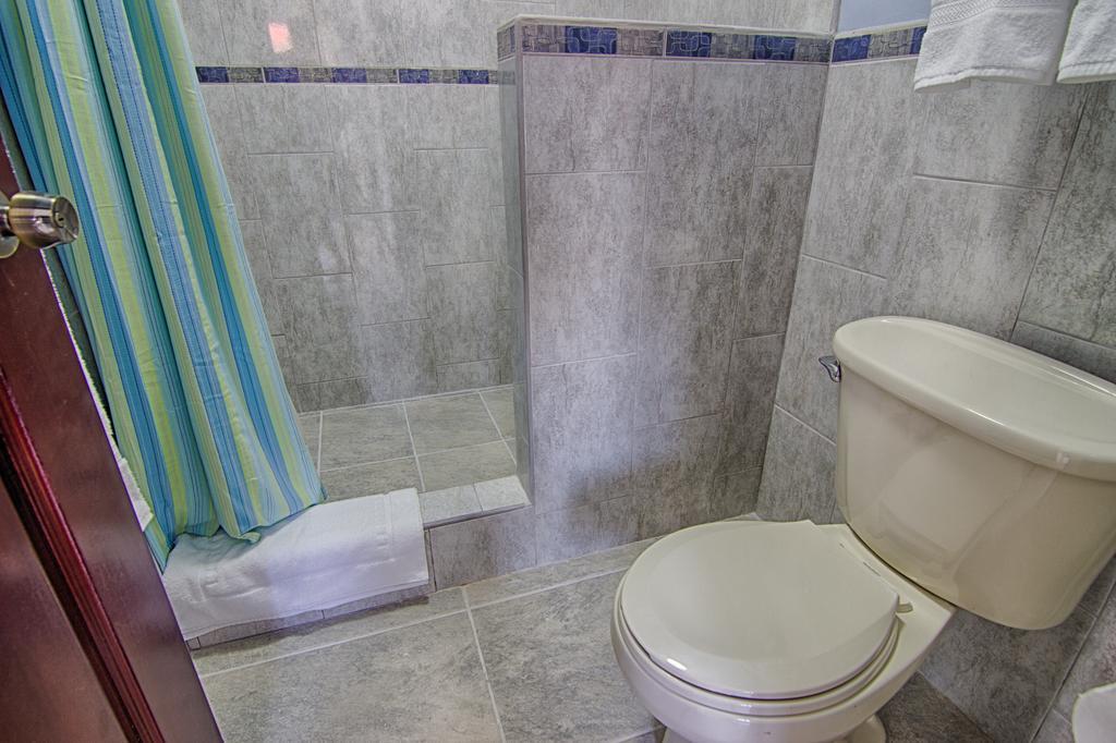 Beaches And Dreams Boutique Hotel Placencia Εξωτερικό φωτογραφία